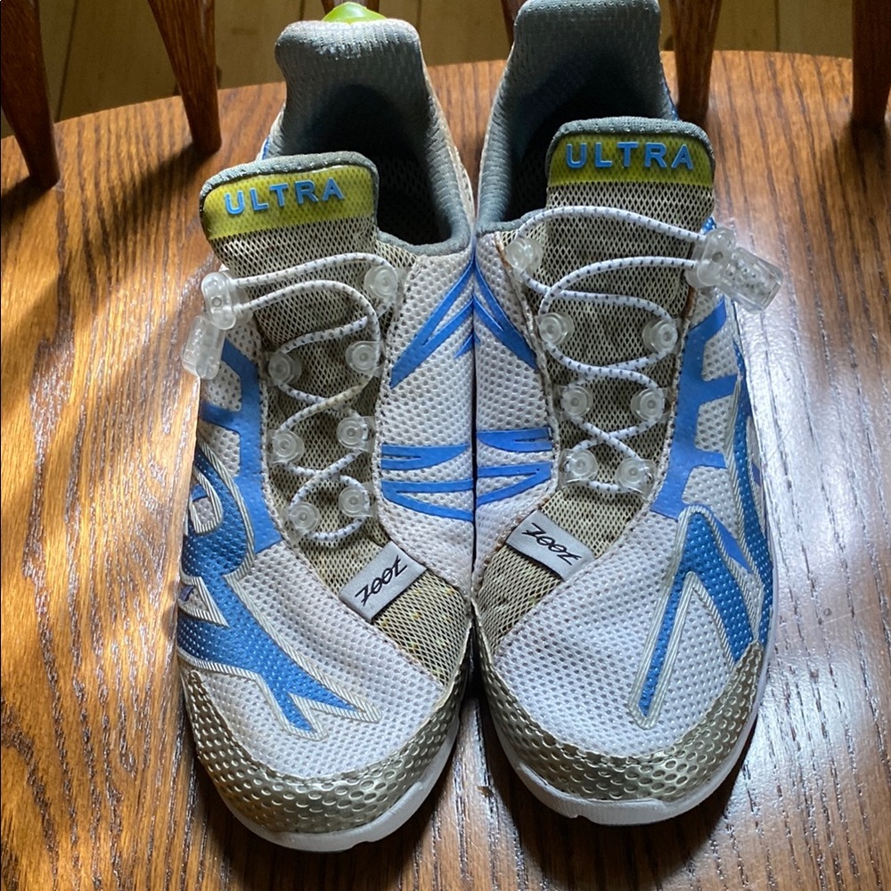 Zoot Blue and White Athletic Shoes with Robust Sole